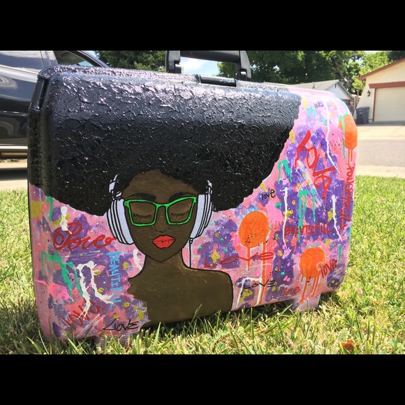 Custom luggage - Picture 4 of 5